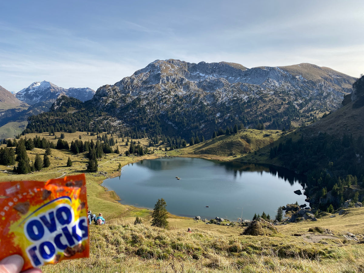 ovo rocks am seeberg see schweiz